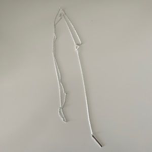 Silver lariat necklace